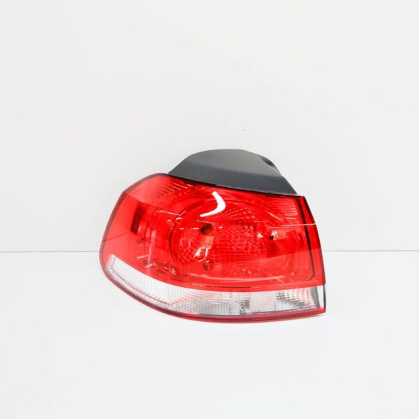 5K0945095E - NEW VOLKSWAGEN GOLF MK6 REAR LEFT OUTER TAILLIGHT 5K0945095E