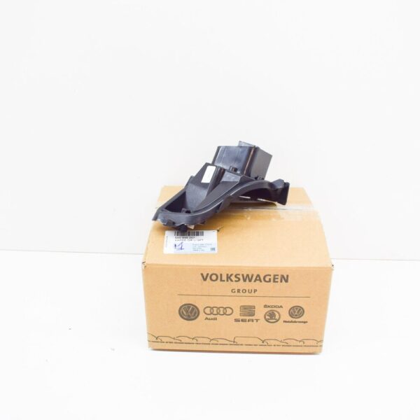 5K0945257 - VOLKSWAGEN GOLF MK6 Rear Left Taillight Bulb Holder 5K0945257 NEW GENUINE