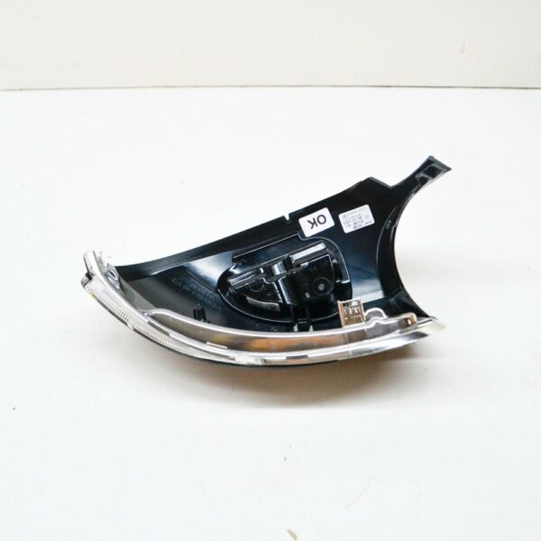 5K0949102A - NEW VW GOLF MK6 5K FRONT RIGHT DOOR MIRROR TURN INDICATOR 5K0949102A