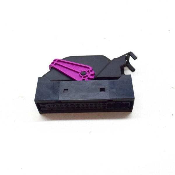 5K0971636 - NEW VOLKSWAGEN ARTEON 3H7 38 PIN FLAT CONTACT HOUSING 5K0971636 ORIGINAL