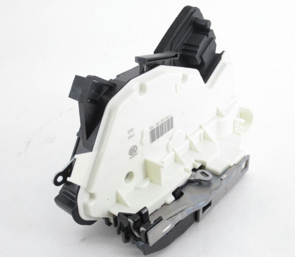5K1837015J - NEW VW JETTA A6 FRONT LEFT DOOR LOCK LHD 5K1837015J