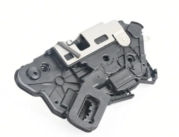 5K2837016J - NEW VOLKSWAGEN BEETLE A5 FRONT RIGHT DOOR LOCK RHD 5K2837016J ORIGINAL