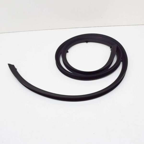 5K3837675A - NEW VOLKSWAGEN GOLF MK6 3 DOORS FRONT LEFT OUTER DOOR SEAL 5K3837675A