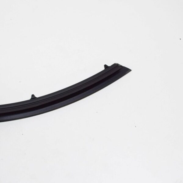 5K3837675A - NEW VOLKSWAGEN GOLF MK6 3 DOORS FRONT LEFT OUTER DOOR SEAL 5K3837675A