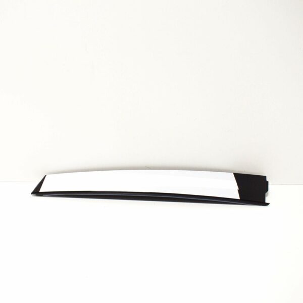 5K4837902A041 - NEW VOLKSWAGEN GOLF MK6 RIGHT SIDE EXTERIOR B-PILLAR TRIM 5K4837902A041