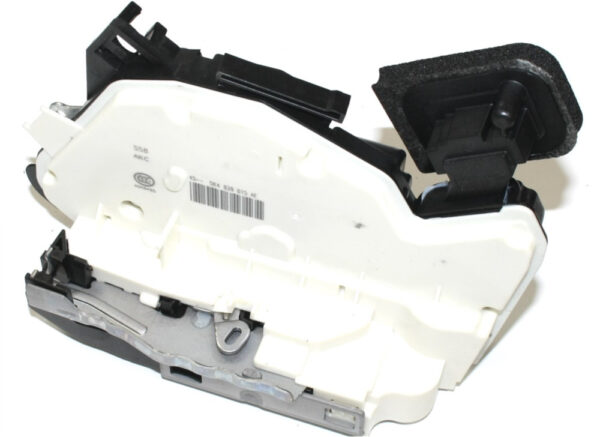 5K4839015AE - NEW VOLKSWAGEN GOLF MK7 REAR LEFT DOOR LOCK 5K4839015AE ORIGINAL
