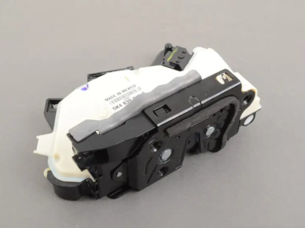 5K4839015AG - NEW VW ATLAS CROSS SPORT E-GOLF R32 GTI RABBIT DOOR LOCK 5K4839015