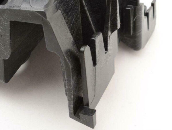 5K6807394A - NEW VOLKSWAGEN GOLF MK6 REAR BUMPER RIGHT GUIDE PROFILE 5K6807394A ORIGINAL