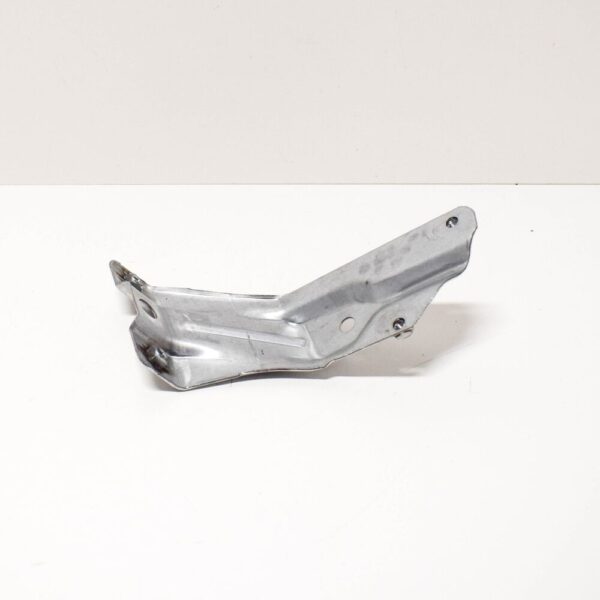 5K6821136 - Volkswagen GOLF MK6 Front Right Fender Support Bracket 5K6821136 NEW GENUINE