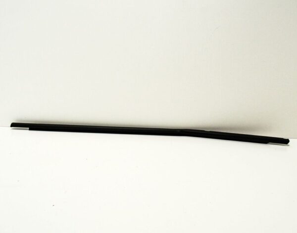 5K6839477D - OEM VW GOLF MK6 GENUINE REAR LEFT WINDOW APERTURE SEAL 5K6839477D 5AP