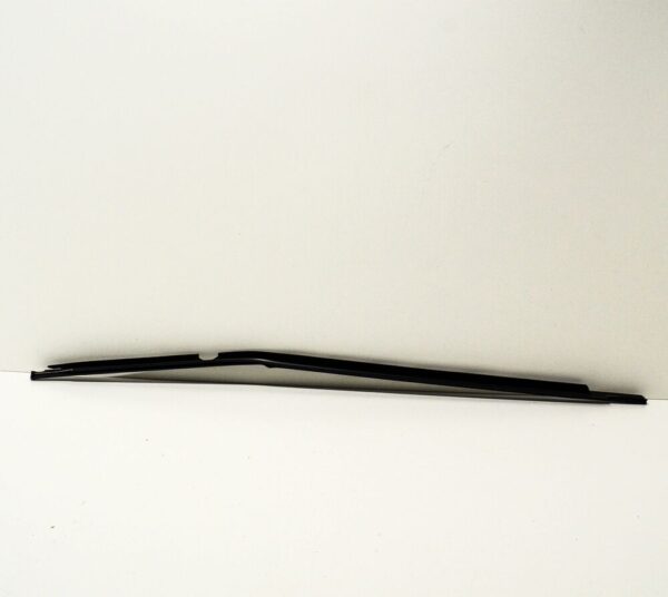 5K6839477D5AP - Volkswagen Golf MK6 window opening gasket rear left 5K6839477D5AP NEW