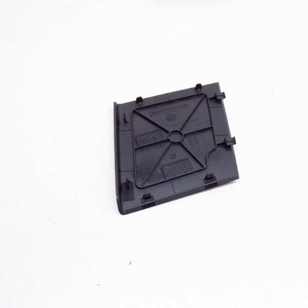5K6867658 - VW GOLF MK6 Rear Lid Trim Right Inspection Cover 5K686765882V NEW GENUINE