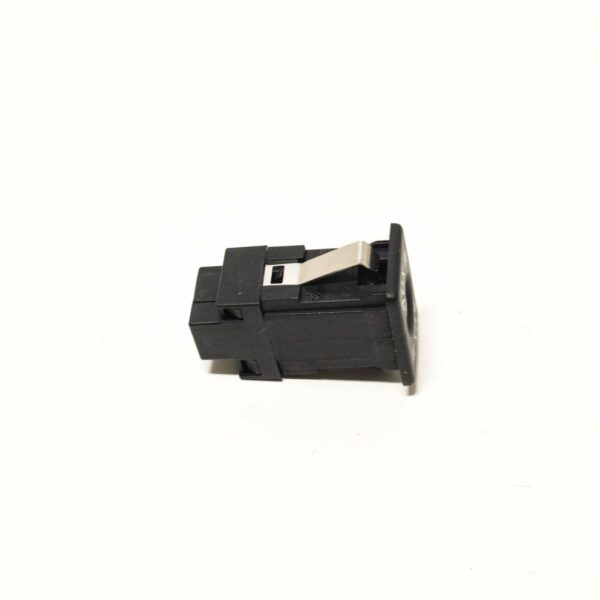 5M0035724 - NEW VOLKSWAGEN BEETLE CONVERTIBLE CC EOS GOLF R32 GTI AUX-IN SOCKET 5M0035724
