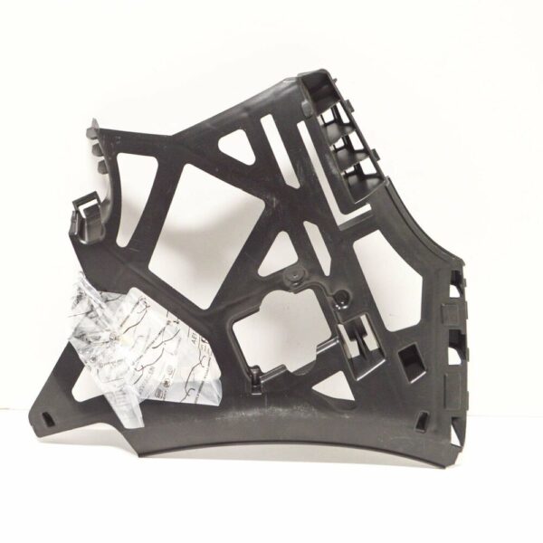 5M0807177C - NEW VOLKSWAGEN GOLF PLUS FRONT BUMPER LEFT GUIDE 5M0807177C
