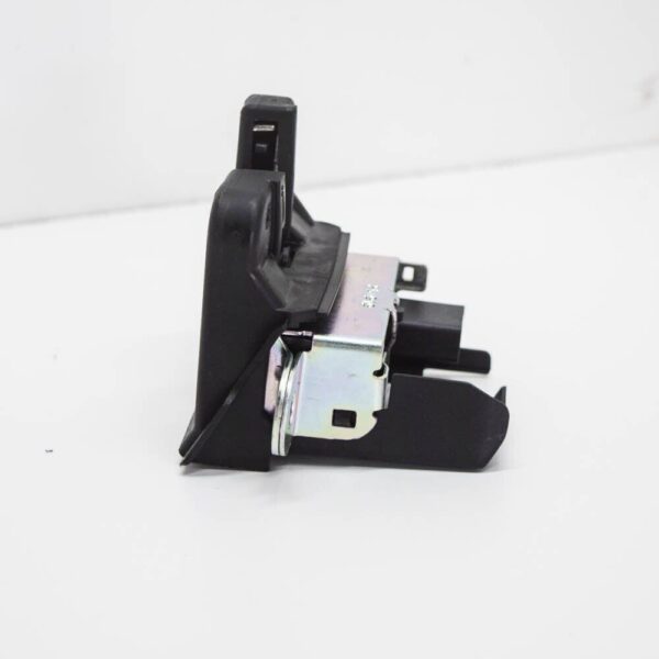 5M0827505K - VW 5C7 Beetle Rear Trunk Lid Lock Latch 5M0827505K NEW GENUINE