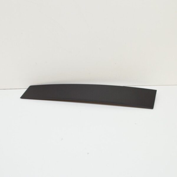 5M083790203C - NEW VW GOLF PLUS 5M RIGHT DOOR WINDOW FRAME TRIM 5M083790203C