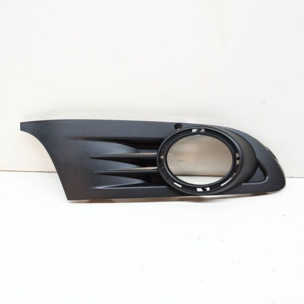 5M0853666K9B9 - Volkswagen Golf Plus New Genuine Fog Light Grill Front Right 5M0853666K9B9