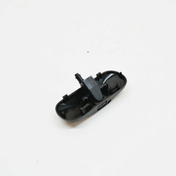 5M0955985C9B9 - NEW VW BEETLE A5 WINDSHIELD WASHER NOZZLE SPRAY 5M0955985C9B9 ORIGINAL