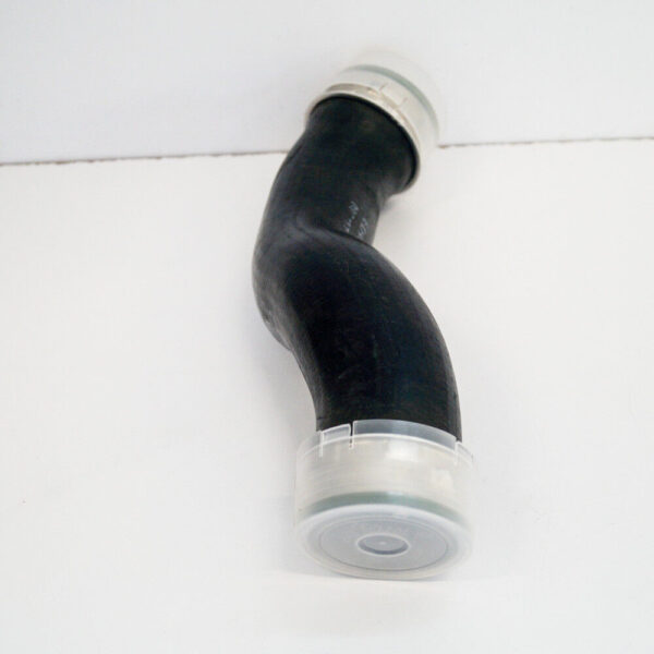 5N0145832S - NEW VOLKSWAGEN TIGUAN 5N RIGHT INTERCOOLER HOSE 5N0145832S 2.0 PETROL 5N0145832S