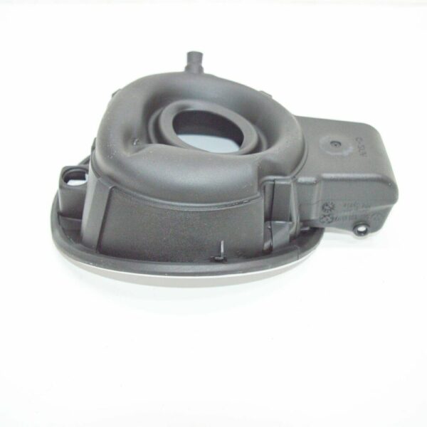5N0809857DGRU - NEW VW TIGUAN 5N FUEL FILLER CAP LID W/COLLECTING TRAY 5N0809857DGRU