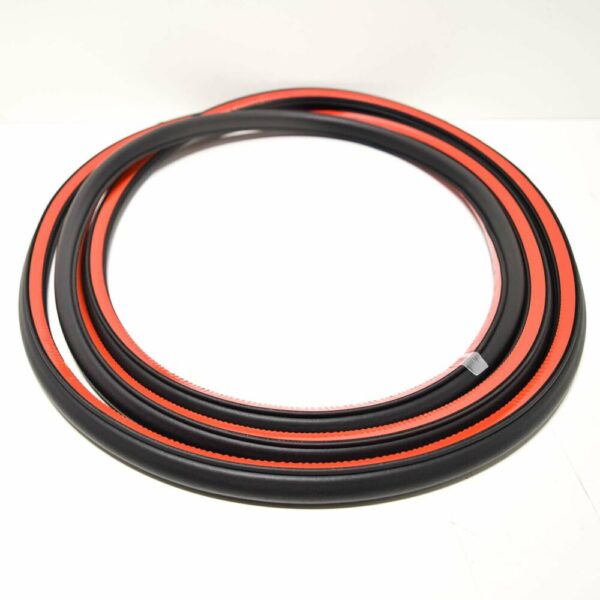 5N0837701A5AP - NEW VOLKSWAGEN TIGUAN MK1 FRONT LEFT DOOR SEAL OUTER 5N0837701A5AP