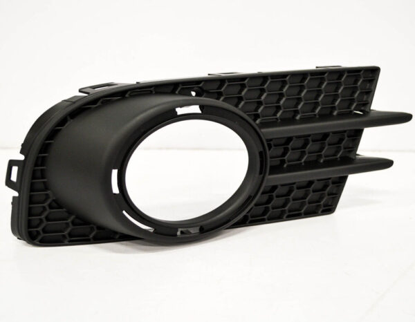 5N0853665H9B9 - NEW VOLKSWAGEN TIGUAN MK1 GRILL FRONT LEFT 5N0853665H9B9 2016 ORIGINAL