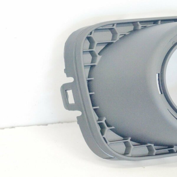 5N0853665J9B9 - NEW VW TIGUAN MK1 FRONT BUMPER LEFT FOG LIGHT GRILLE 5N0853665J9B9