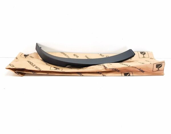 5N0853817C9B9 - NEW VW TIGUAN MK1 REAR LEFT WHEEL ARCH MOLDING R-LINE 5N0853817C9B9 ORIGINAL