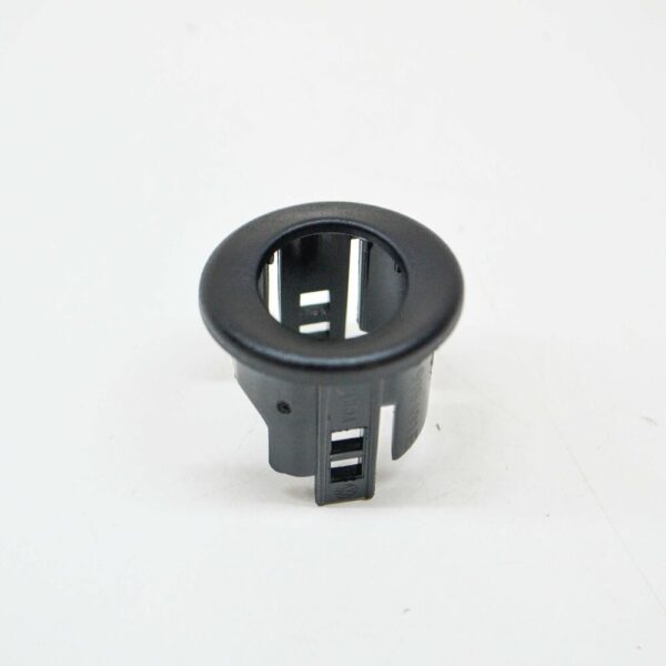 5N0919491E - NEW VW TIGUAN 5N MK1 REAR CENTRE ULTRASOUND SENSOR RETAINER 5N0919491E