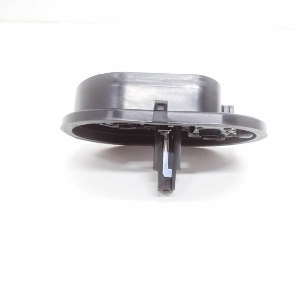 5N0945257C - NEW VOLKSWAGEN TIGUAN 5N REAR LEFT TAILLIGHT BULB HOLDER 5N0945257C