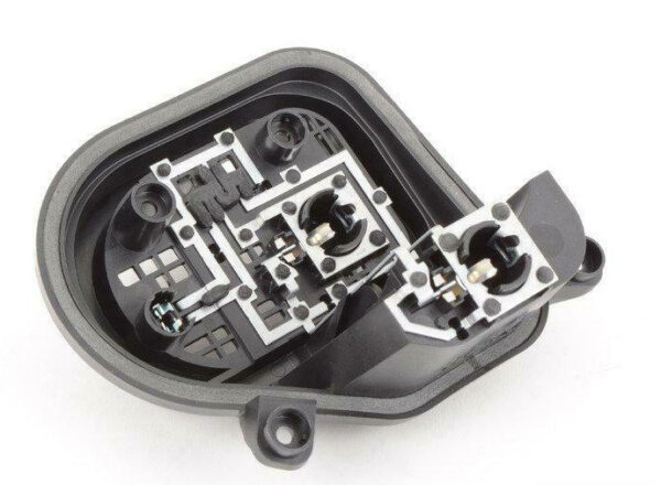 5N0945257D - NEW VW TIGUAN 5N MK1 REAR LEFT EXTERIOR TAIL LIGHTS LAMP CARRIER 5N0945257D