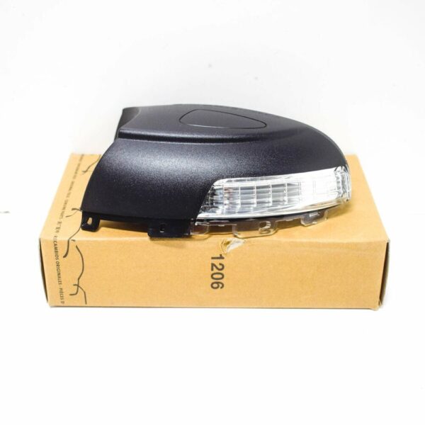 5N0949102B - NEW VW TIGUAN MK1 FRONT DOOR RIGHT MIRROR TURN INDICATOR 5N0949102B