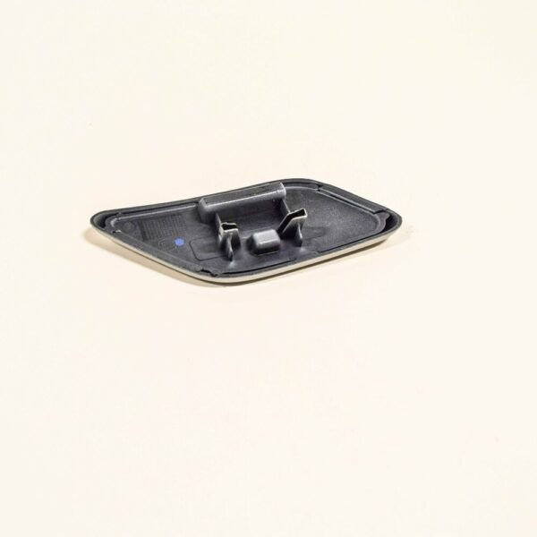 5N0955109GRU - NEW VOLKSWAGEN TIGUAN MK1 LEFT HEADLIGHT WASHER COVER CAP 5N0955109GRU ORIGINAL