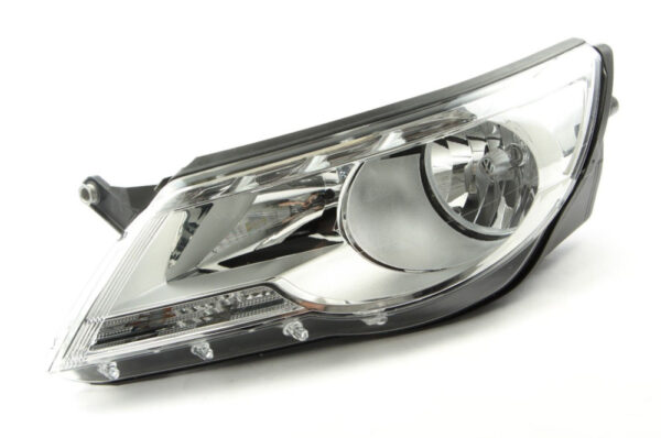 5N1941031AB - NEW VW TIGUAN 5N FRONT RIGHT HEADLIGHT LHD 5N1941031AB ORIGINAL