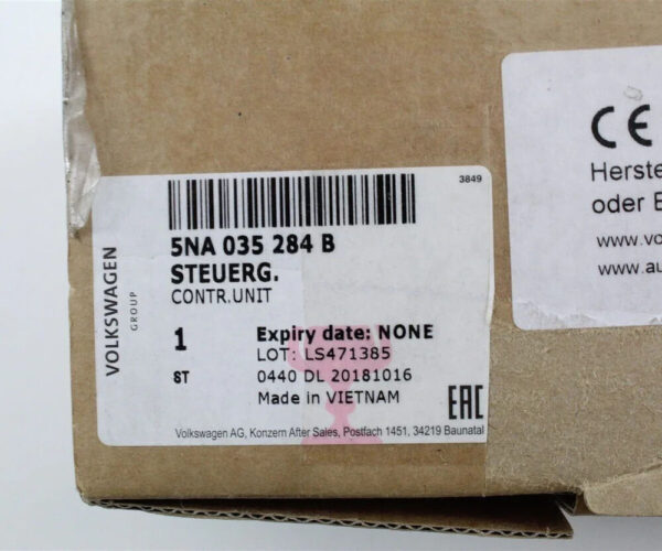 5NA035284B - NEW VW GOLF MK7 GATEWAY CONTROL UNIT 5NA035284B ORIGINAL