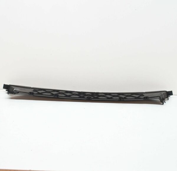 5NA121341H - NEW VOLKSWAGEN TIGUAN AD FRONT RADIATOR LOWER COVER 5NA121341H ORIGINAL
