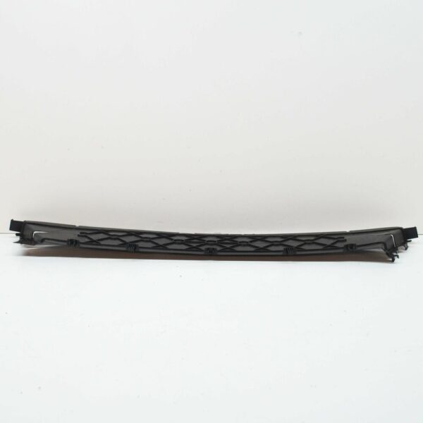 5NA121341H - NEW VOLKSWAGEN TIGUAN AD FRONT RADIATOR LOWER COVER 5NA121341H ORIGINAL