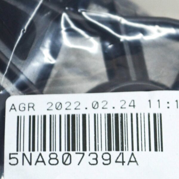 5NA807394A - NEW VW TIGUAN AD MK2 REAR RIGHT BUMPER GUIDE PROFILE 5NA807394A