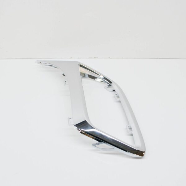 5NA807833 - VW Tiguan AD MK2 rear left exhaust panel 5NA8078332ZZ NEW ORIGINAL