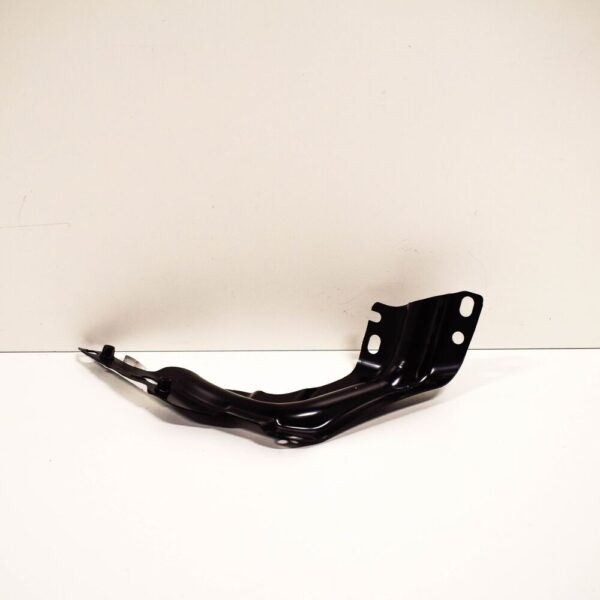 5NA821135C - NEW VOLKSWAGEN TIGUAN MK2 FRONT LEFT FENDER WING BRACKET 5NA821135C ORIGINAL