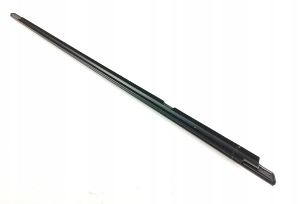 5NA837477A5AP - NEW VW TIGUAN AD MK2 FRONT LEFT WINDOW OUTER APERTURE SEAL 5NA837477A5AP