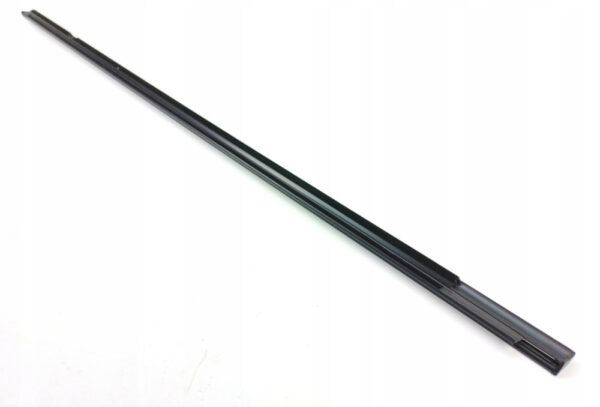 5NA837478A5AP - NEW VW TIGUAN MK2 FRONT RIGHT WINDOW OUTER APERTURE SEAL 5NA837478A5AP ORIGINAL