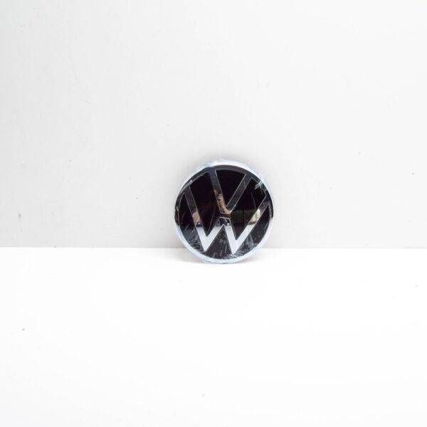 5NA853601LDPJ - VW Tiguan AD radiator grille badge emblem 5NA853601LDPJ NEW
