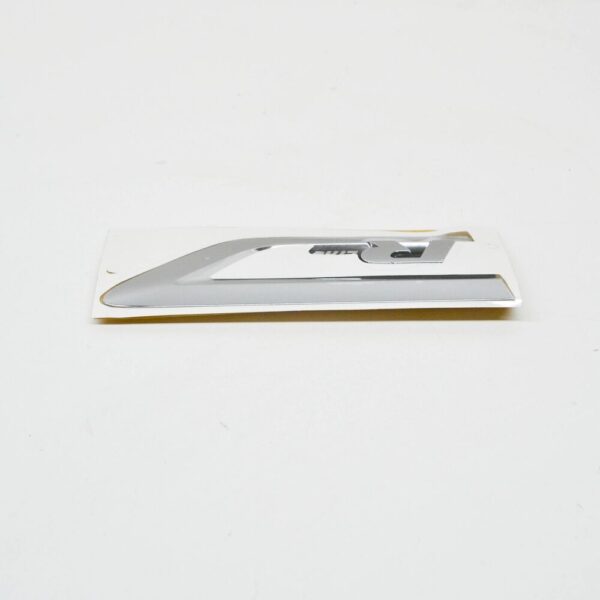 5NA853688BDPJ - VW TIGUAN AD MK2 Front Right Fender Badge 'R-Line' 5NA853688BDPJ NEW GENUINE