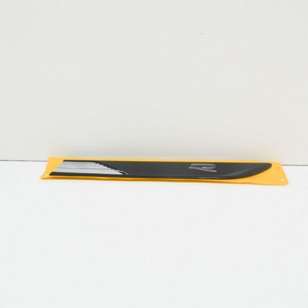 5NA853688KDPJ - NEW VW TIGUAN AD MK2 FRONT LEFT SIDE R-LINE BADGE 5NA853688KDPJ ORIGINAL