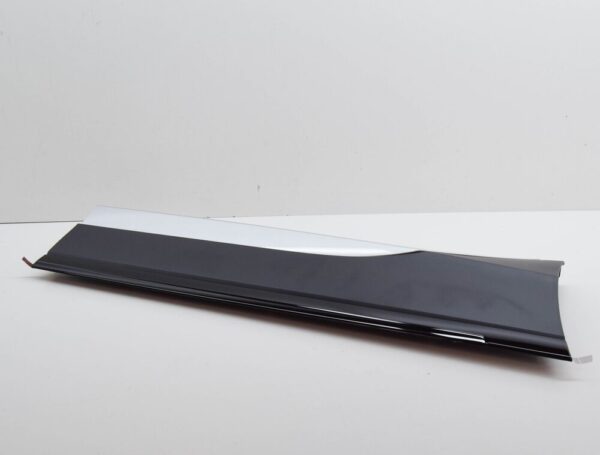 5NA854940SA7W - VW Tiguan AD1 lower trim part of the front right door 5NA854940SA7W NEW