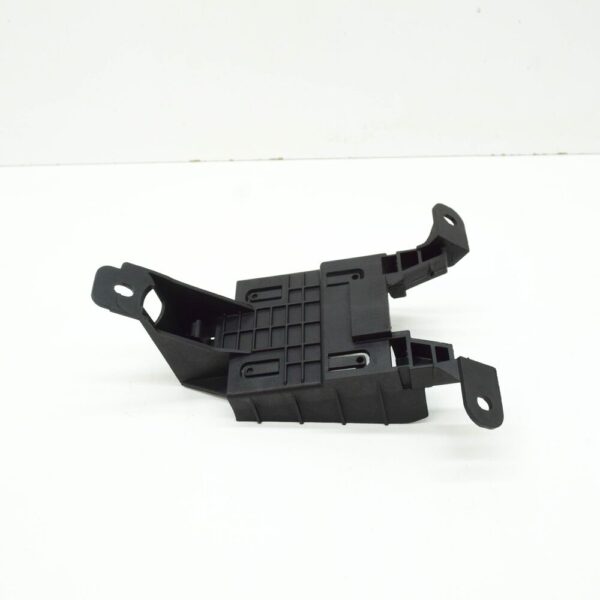 5NA907456A - NEW VW TIGUAN AD1 BLIND SPOT DETECTION WARNING SENSOR BRACKET 5NA907456A