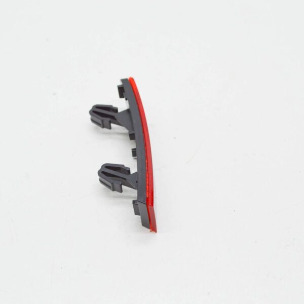 5NA945103A - NEW VOLKSWAGEN TIGUAN AD REAR LEFT OUTER BUMPER REFLECTOR 5NA945103A