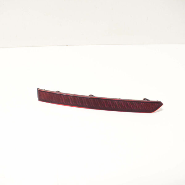 5NA945106A - NEW VOLKSWAGEN TIGUAN 5N MK2 REAR BUMPER RIGHT SIDE REFLECTOR 5NA945106A