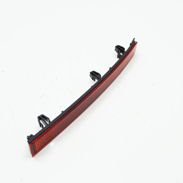 5NA945106B - NEW VOLKSWAGEN TIGUAN AD REAR RIGHT BUMPER REFLECTOR 5NA945106B ORIGINAL